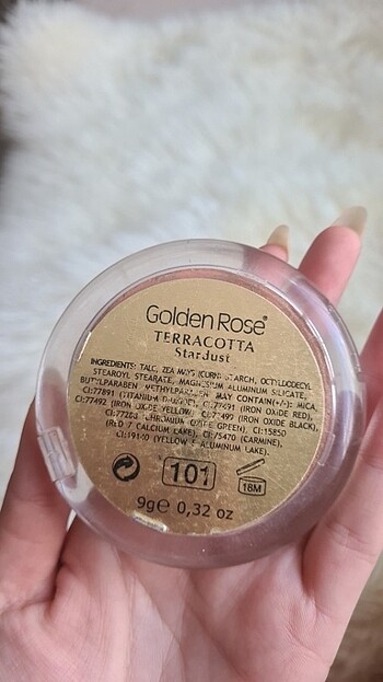  Beden Renk Rimmel London Stay Matte pudra ve Golden Rose Terracota Allık 10
