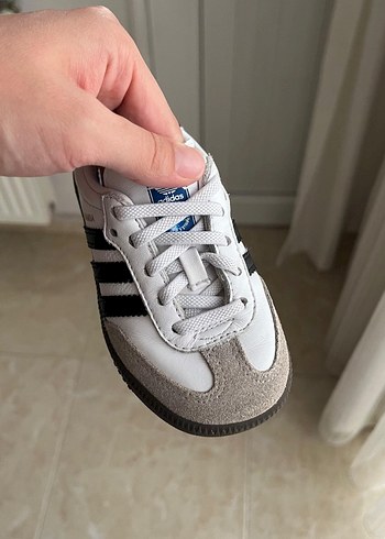 23 Beden beyaz Renk orjinal adidas samba cocuk