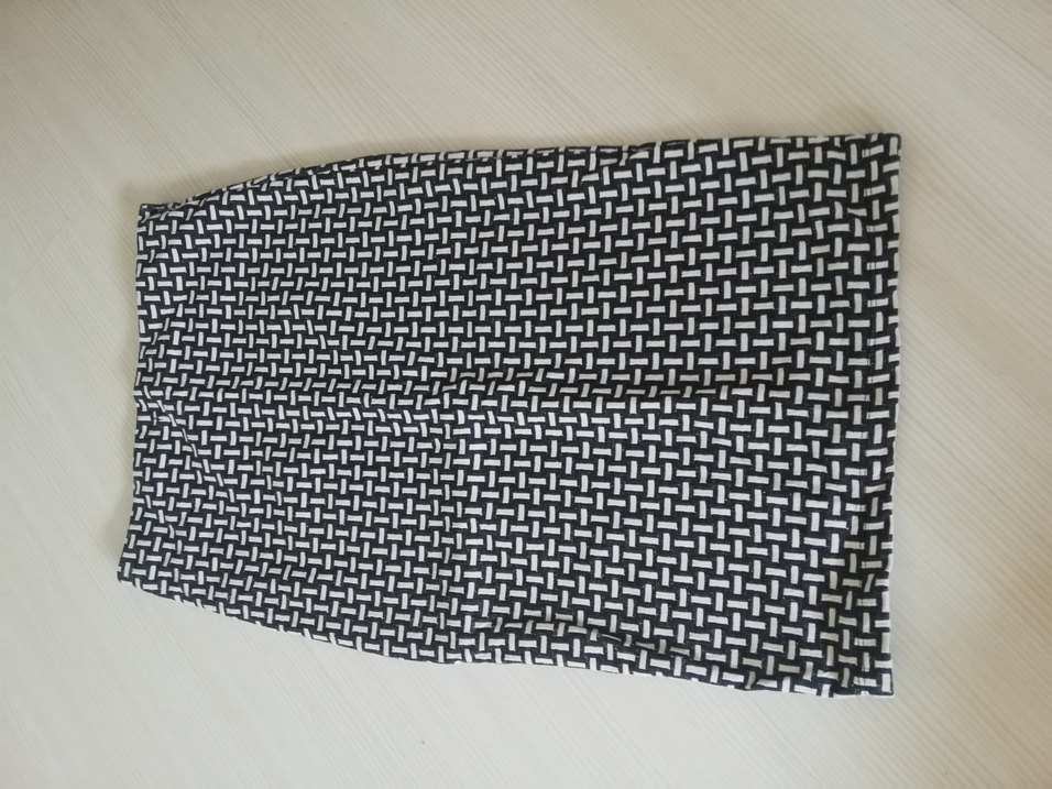 Kadın Gri Siyah Piliseli Kumaş Pantolon - Görsel 2