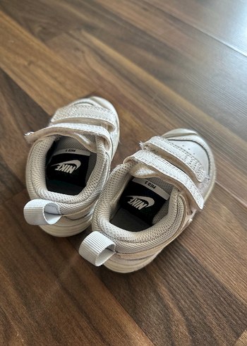 19 Beden Nike bebek Spor Ayakkabı