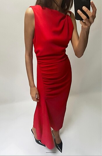 xs Beden Zara elbise
