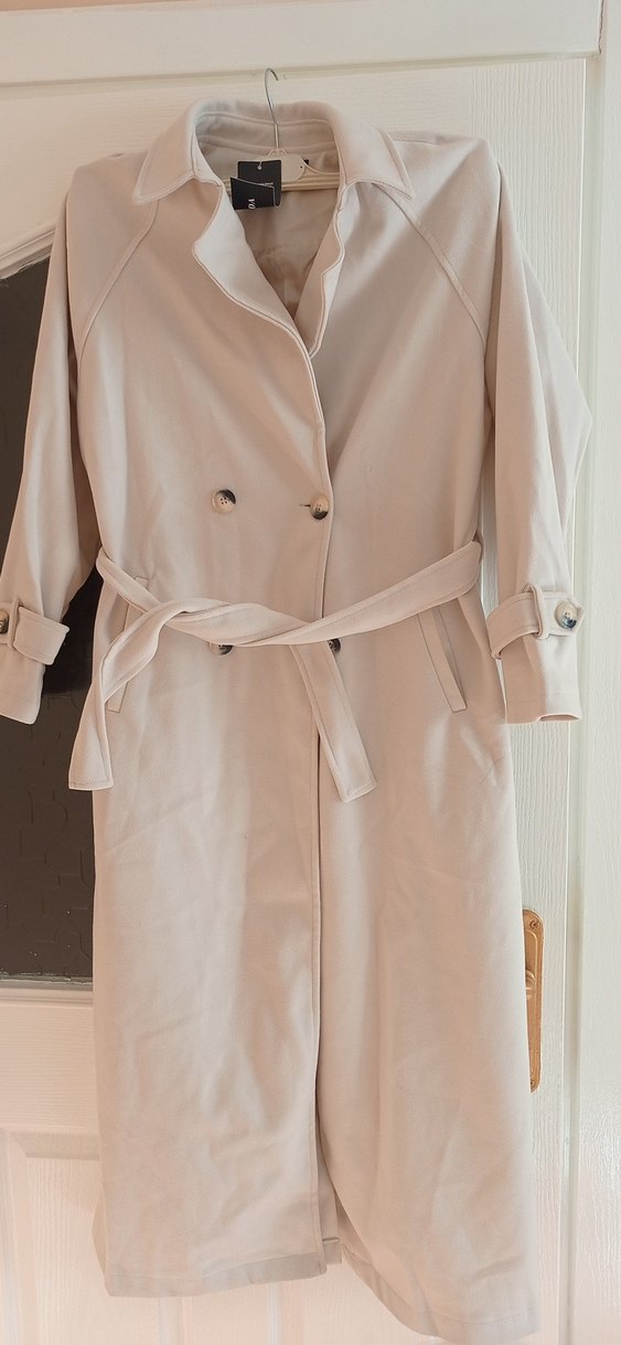 Bej Kadın Uzun Düğmeli kaban - Görsel 4