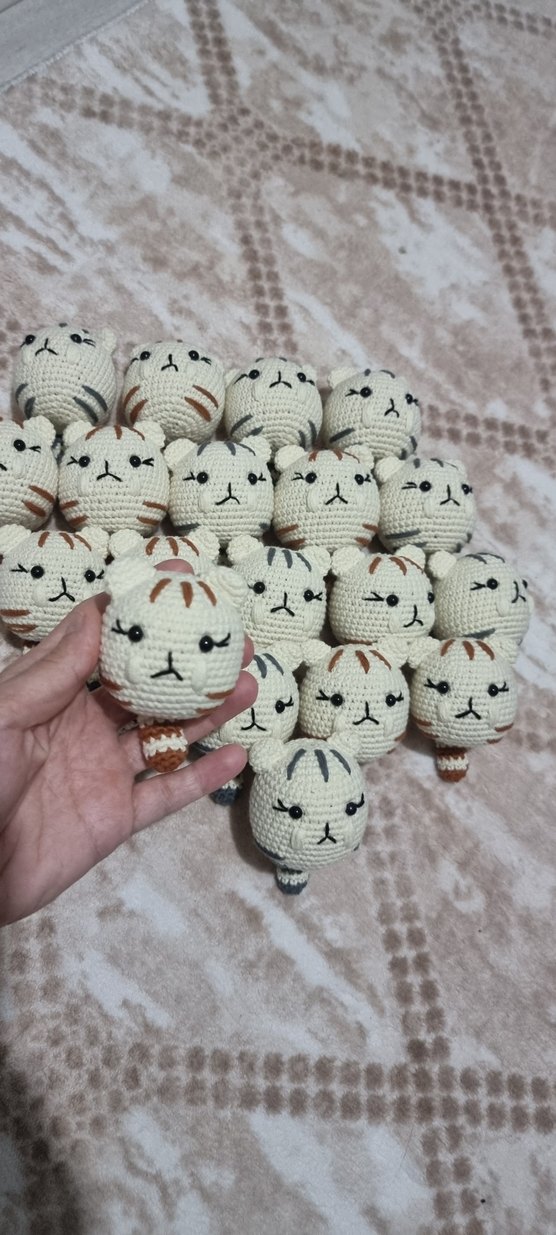 El Örgüsü Sevimli Kedi Figürleri - Görsel 3