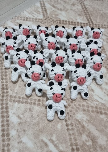 El Yapımı Beyaz Renkli İnek Peluş Oyuncak - Görsel 2