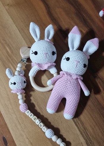 Pembe Tavşan Diş Kaşıyıcı ve Çıngırak Seti - Görsel 2