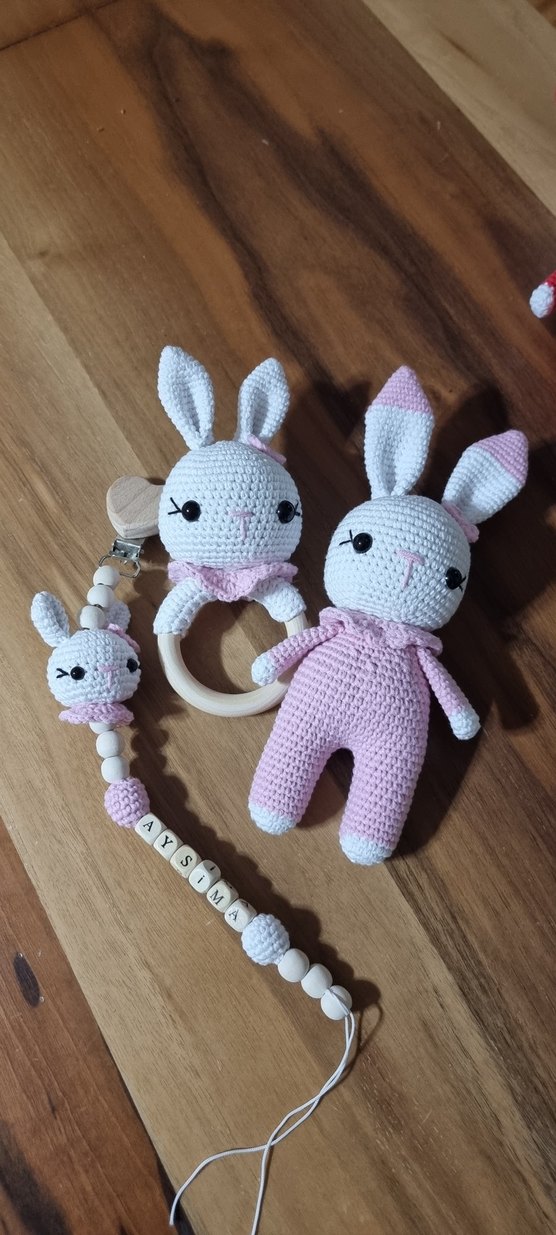 Pembe Tavşan Diş Kaşıyıcı ve Çıngırak Seti - Görsel 2