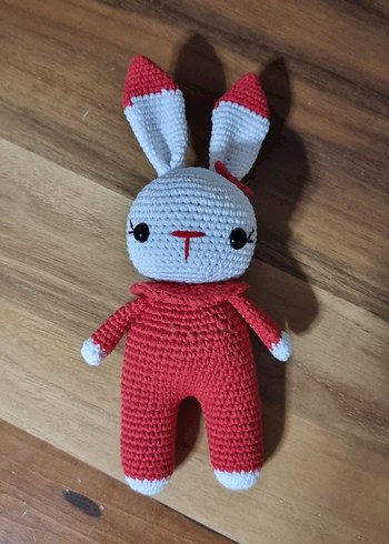 Kırmızı Örgü Tavşan Peluş Oyuncak - Görsel 3