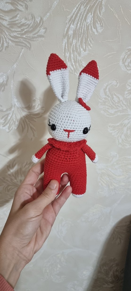 Kırmızı Örgü Tavşan Peluş Oyuncak - Görsel 2