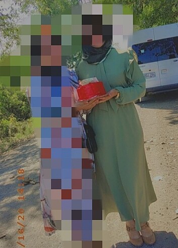 44 Beden yeşil Renk Beli lastikli,Tesettür elbise
