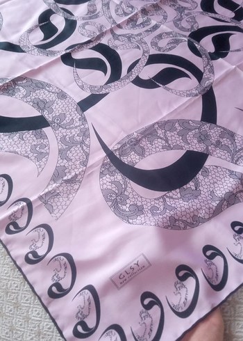 Pembe Desenli İpek Fular - Görsel 5