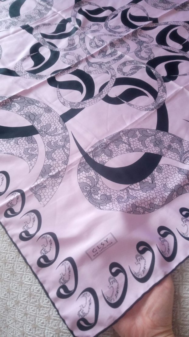 Pembe Desenli İpek Fular - Görsel 5
