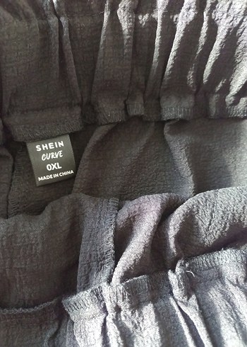 Kadın Siyah Beli Lastikli Kısa Şort - Görsel 3