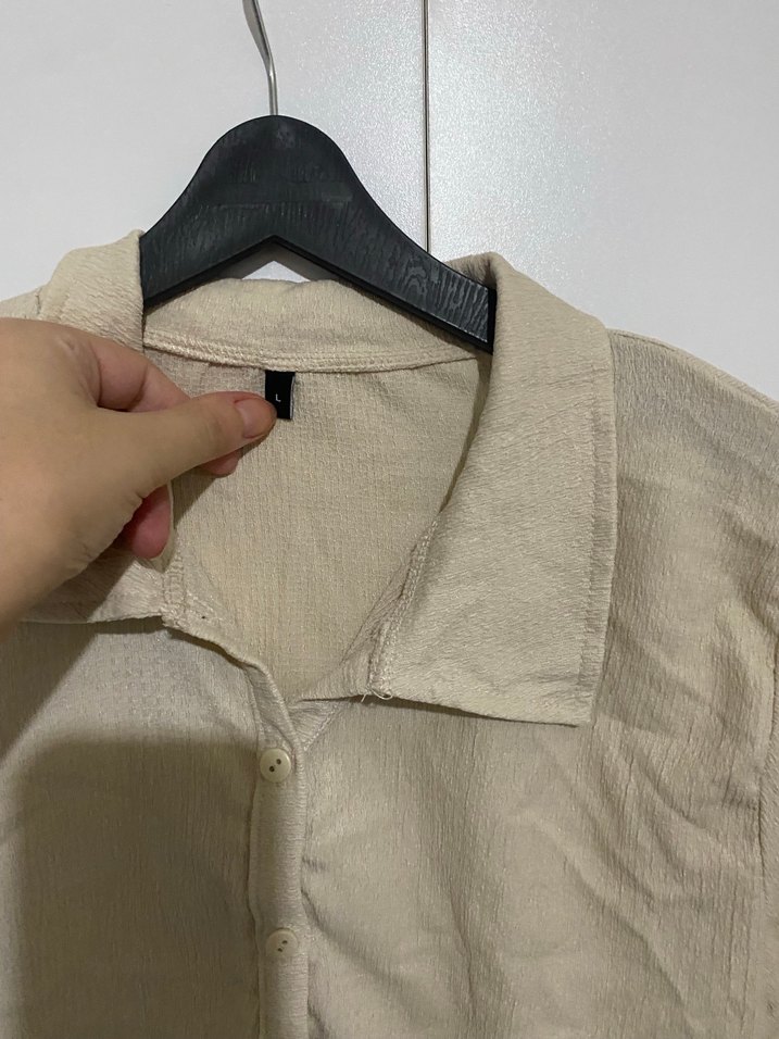 Bej Düğmeli Uzun Kollu Gömlek - Görsel 2