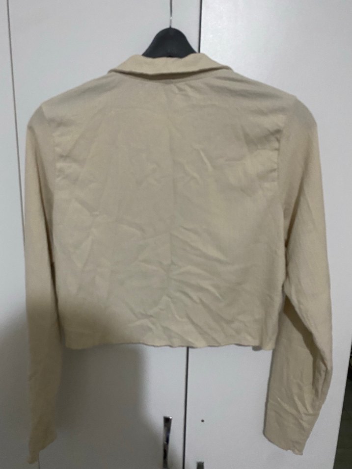 Bej Düğmeli Uzun Kollu Gömlek - Görsel 4