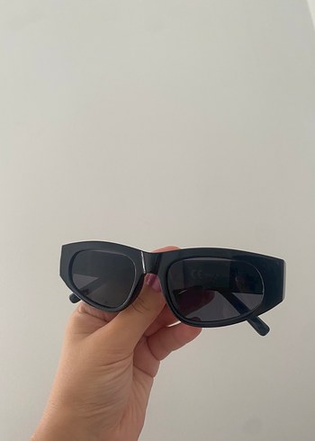 Stradivarius Siyah Minimalist Kadın Gözlüğü