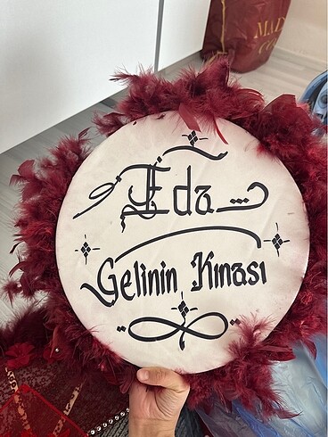 Diğer Kına gecesi malzemeleri , yelpaze kına sepeti ve def