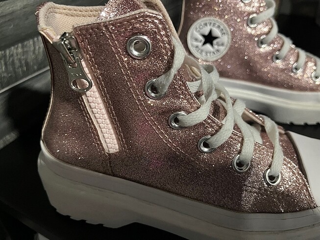 31 Beden Simli Converse Bot