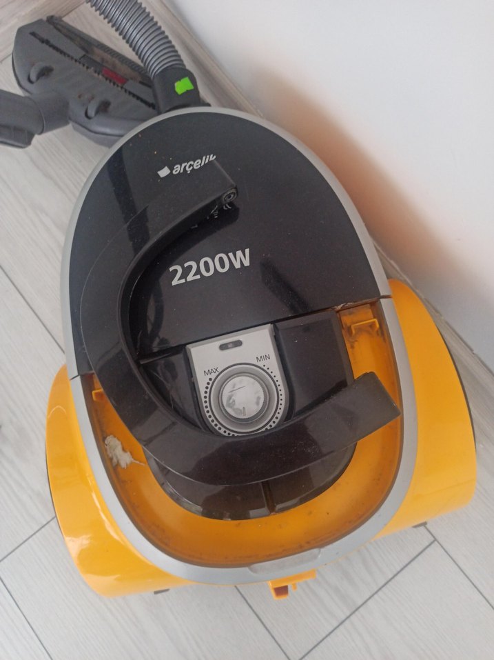 2200W Sarı Süpürge - Görsel 4