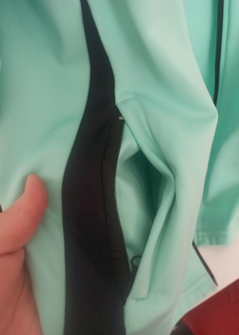 s Beden Yeşil Fermuarlı Spor Kadın Ceket