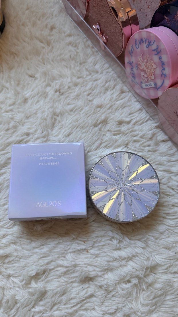 Age 20's Essence Pact The Blooming 21 - Görsel 2