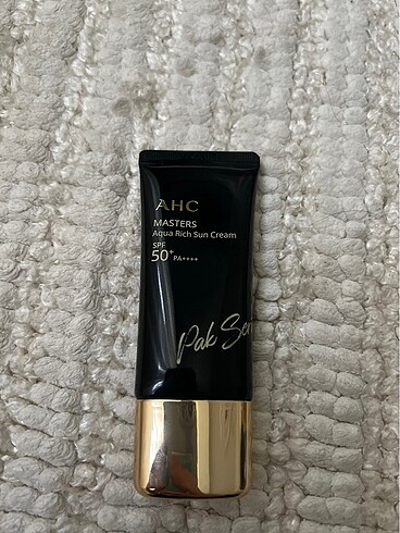 Ahc Masters Aqua Rich Gunes Kremi 30ml