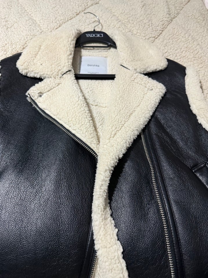 Kürklü Deri Sıfır Kollu Kadın Ceket - Görsel 5