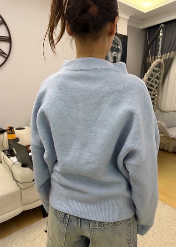 Mavi Yüksek Yakalı Kadın Triko Kazak - Görsel 3
