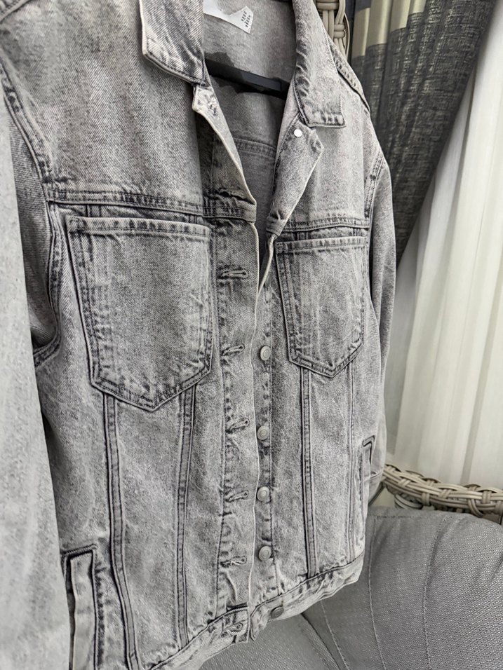 Gri Düğmeli Kadın Denim Ceket - Görsel 2