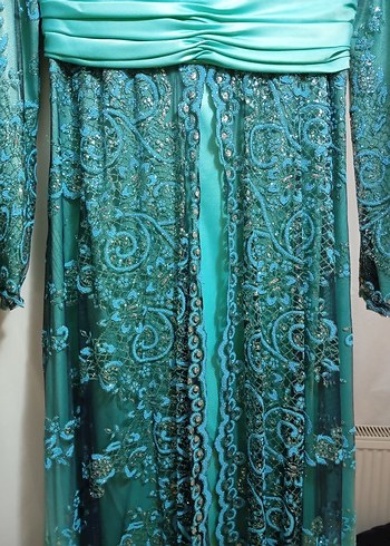 Turkuaz Nakışlı Uzun Kollu Uzun Abiye - Görsel 2
