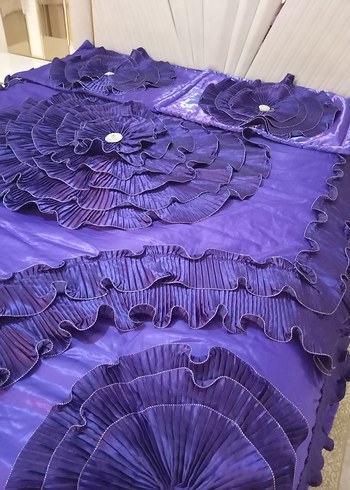 Koyu Mor Nakışlı Yatak Örtüsü - Görsel 5