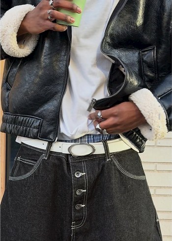 bershka vinil efektli suni kürklü ceket - Görsel 6