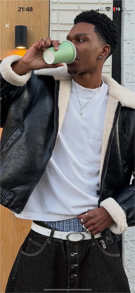 bershka vinil efektli suni kürklü ceket - Görsel 4