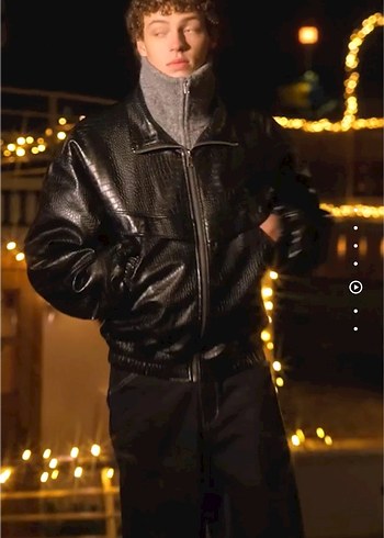 Yılan Desenli Siyah Deri Ceket - Görsel 6