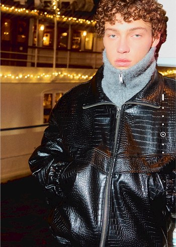 Yılan Desenli Siyah Deri Ceket - Görsel 5