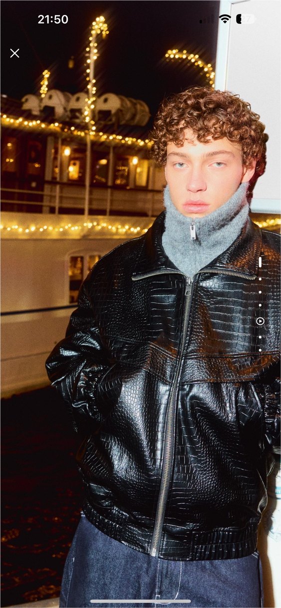 Yılan Desenli Siyah Deri Ceket - Görsel 5