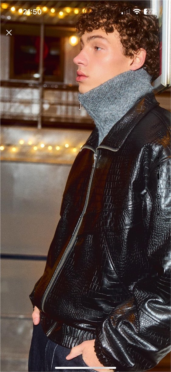 Yılan Desenli Siyah Deri Ceket - Görsel 3