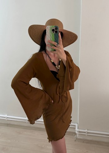 Tarçın rengi mini plaj elbisesi