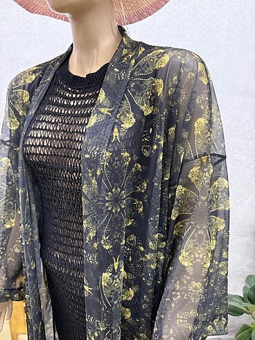 Çiçekli siyah Tül pareo - Görsel 2