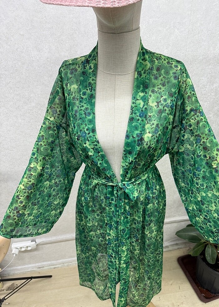 Yeşil desenli pareo - Görsel 5