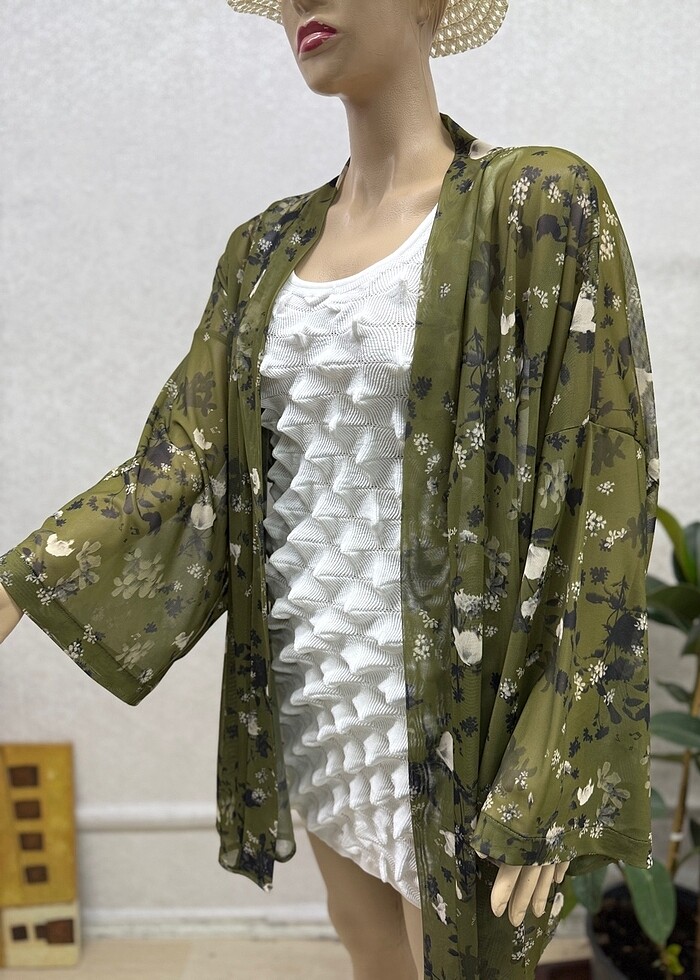 Haki pareo - Görsel 2