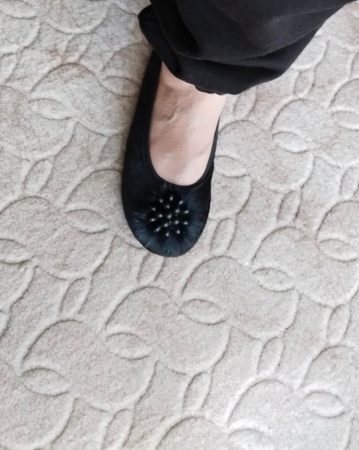 Kızlar için Siyah Kürklü Gotik Terlik patik - Görsel 4