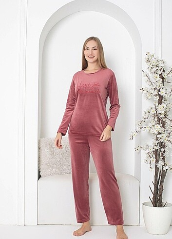Kadife pijama takımı
