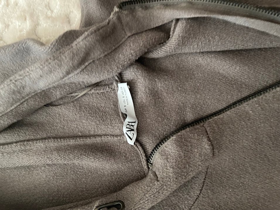 Gri Kapüşonlu Fermuarlı Kadın Yelek - Görsel 5