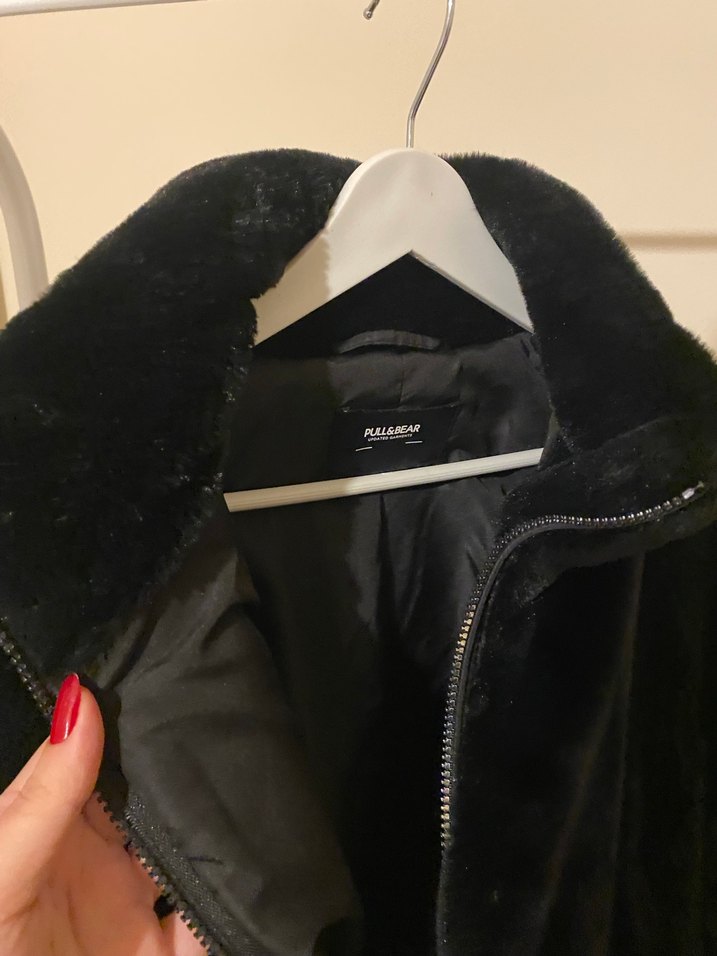 Siyah Kadın Kürk - Görsel 3