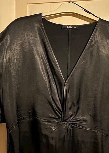 Siyah Kadın Elbisesi - Görsel 3