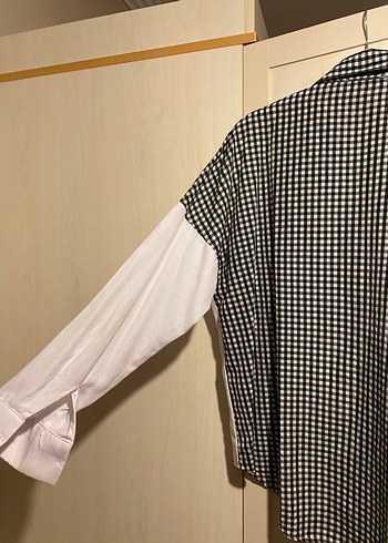 Siyah Beyaz Kadın Gömlek - Görsel 4