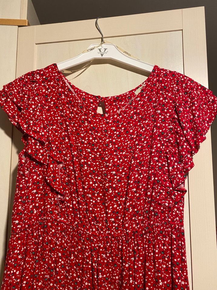 Kırmızı desenli elbise - Görsel 4