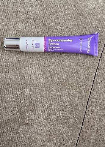 Ella Mora Eye Concealer Cream  - Görsel 2