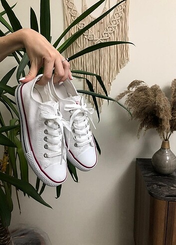 BAYAN CONVERSE 
