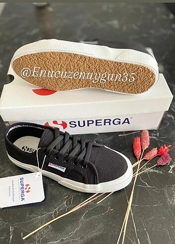 39 Beden SİYAH SUPERGA 